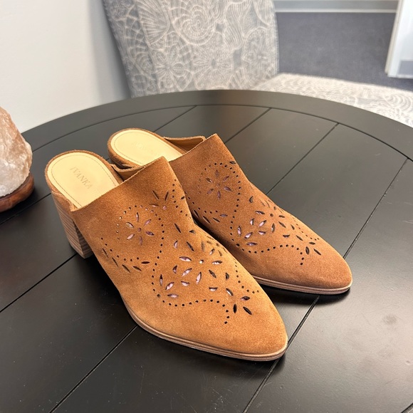 Ivanka Trump Shoes - Ivanka Trump 'Dorth' Laser-Cut Pointy Suede Mules Size 7M